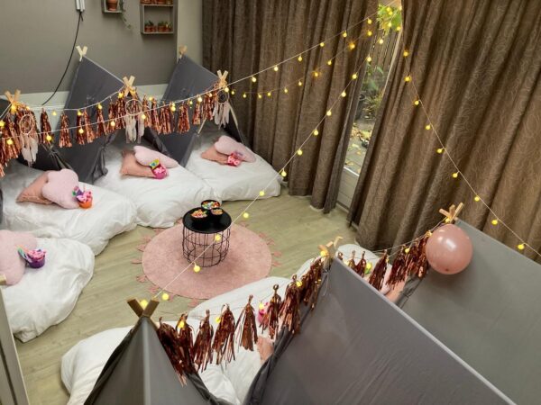 Tent - Image 23